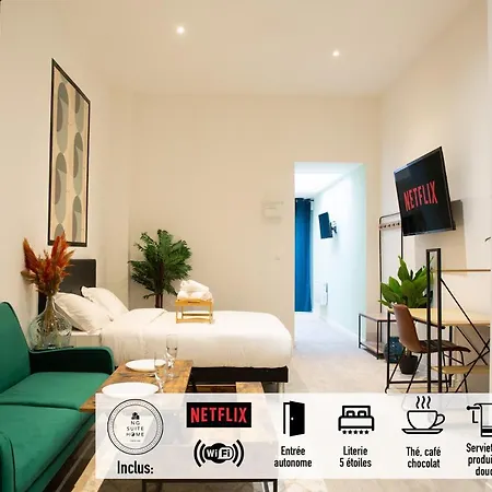 Ng Suitehome: Roubaix Barbieux Retreat with Balneo & Netflix Exterior photo